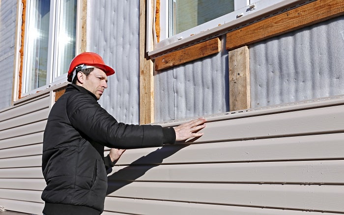 Siding contractor