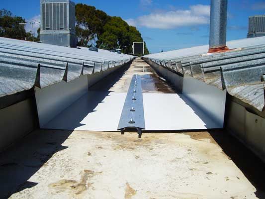 Gutter Installation and Repair in St Louis - Seamless Gutters