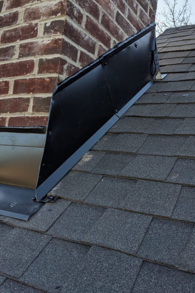 Quality roof and gutter repair from CA$199!