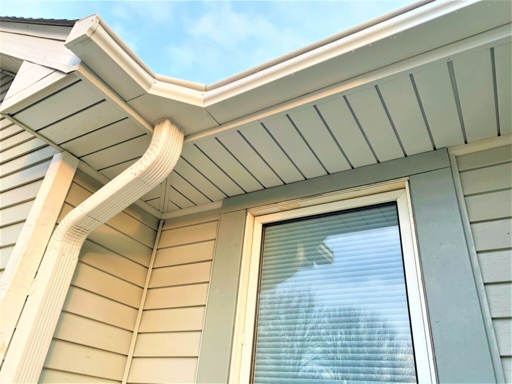 Hiring a Gutter Contractor? Ask these Questions First.